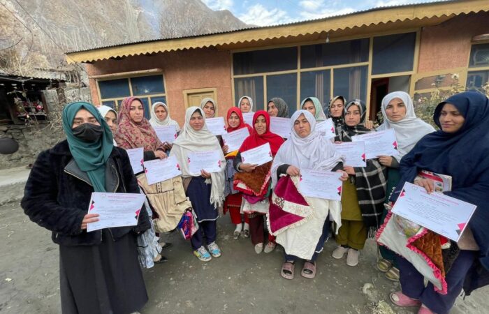 Help children to return school